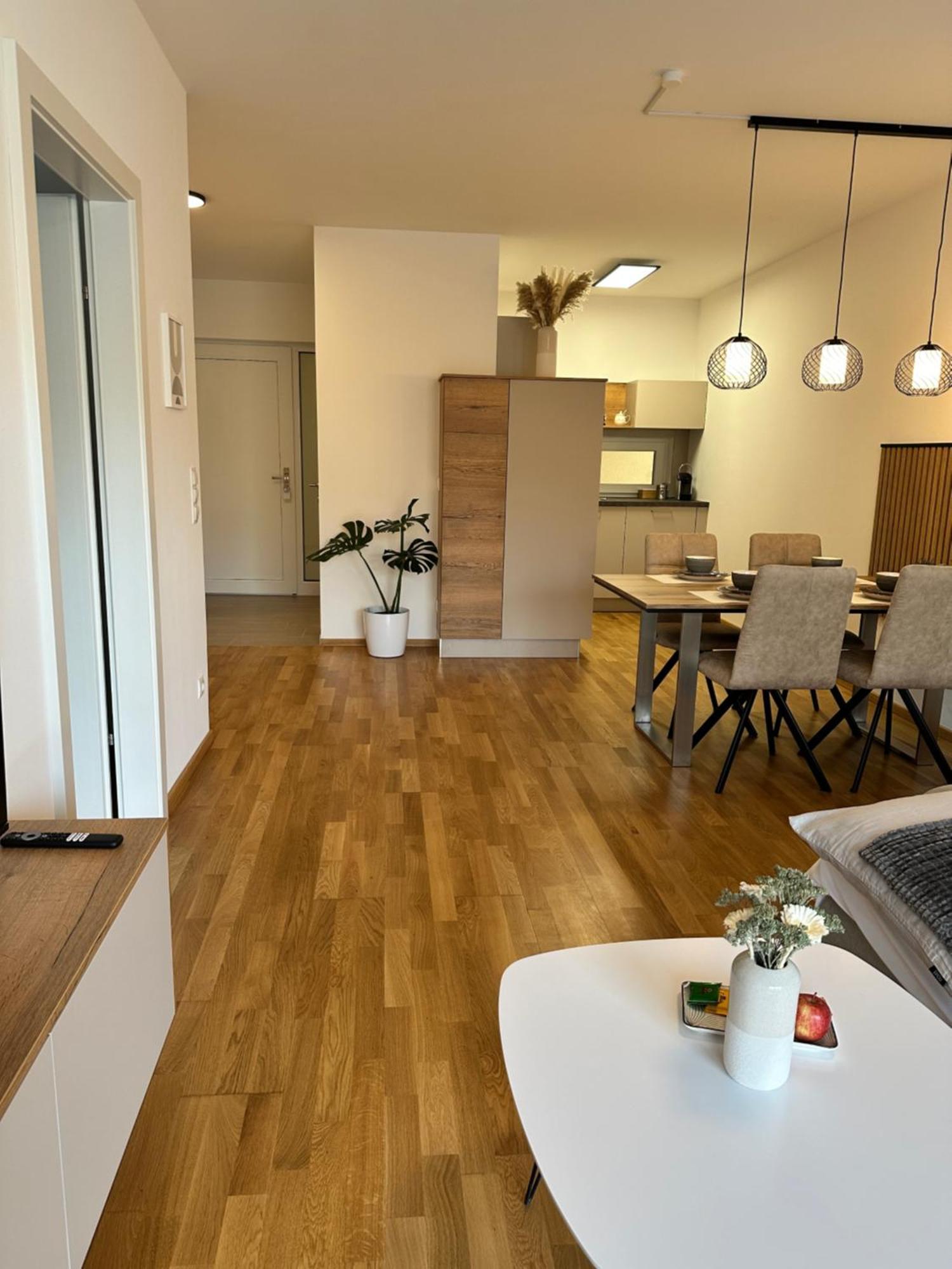 Harmony Living - 10 Min To Graz Apartment Lassnitzhoehe Exterior foto